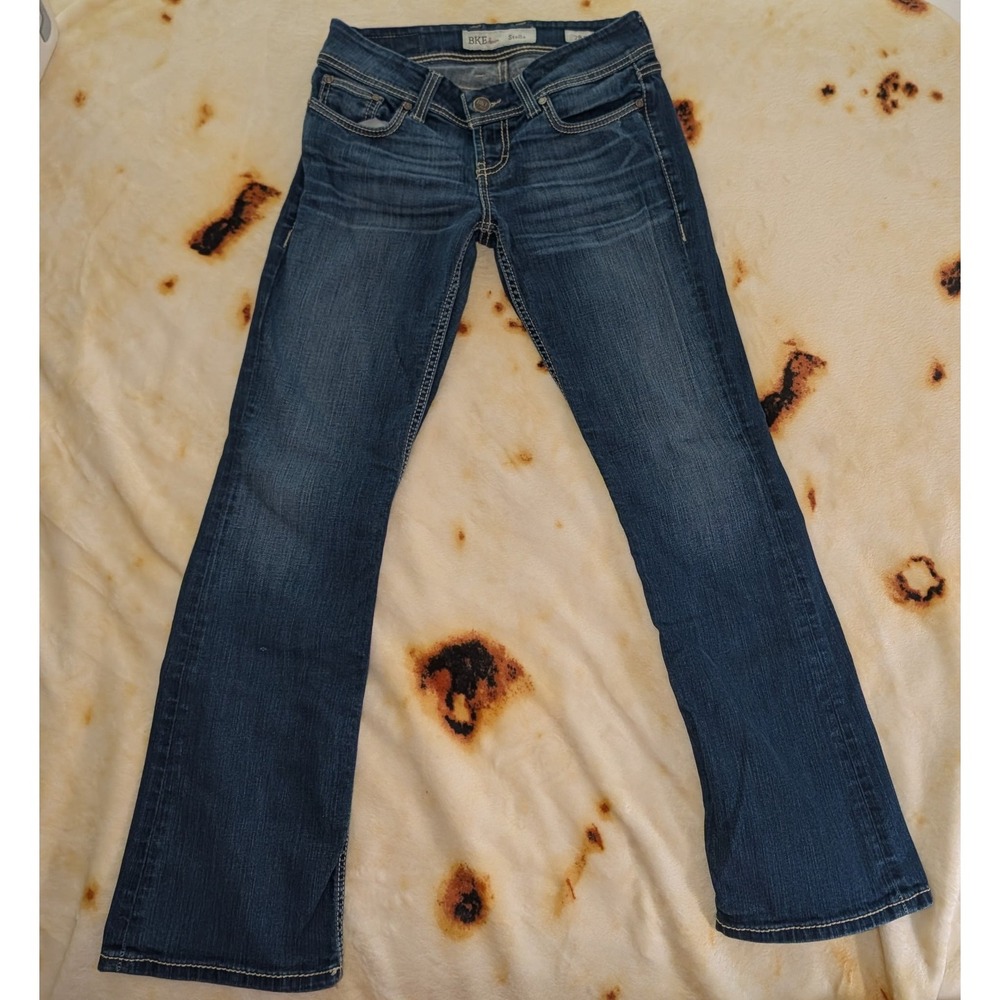 BKE Stella Bootcut Jeans Dark Wash Distressed Back Pockets 28R Womens Denim